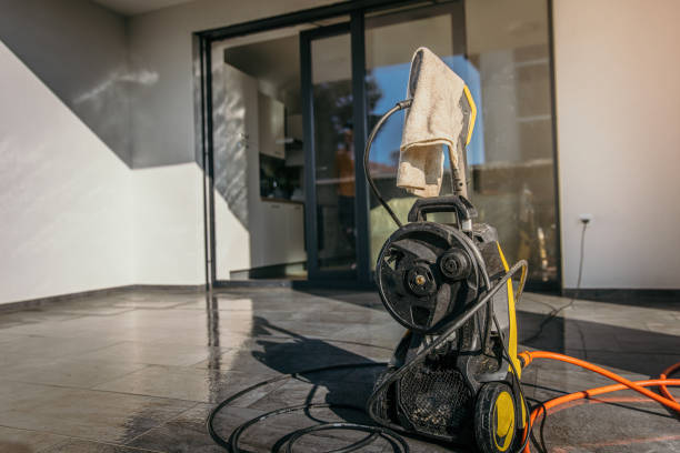 Best Sign and Awning Cleaning  in Nroe City, MO